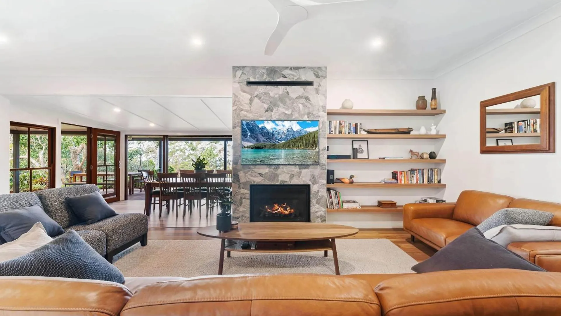 Executive Paradise High On Hill With Incredible Views, Firepit & Games Perfect For Groups Of Family And Friends Balmoral Ridge
