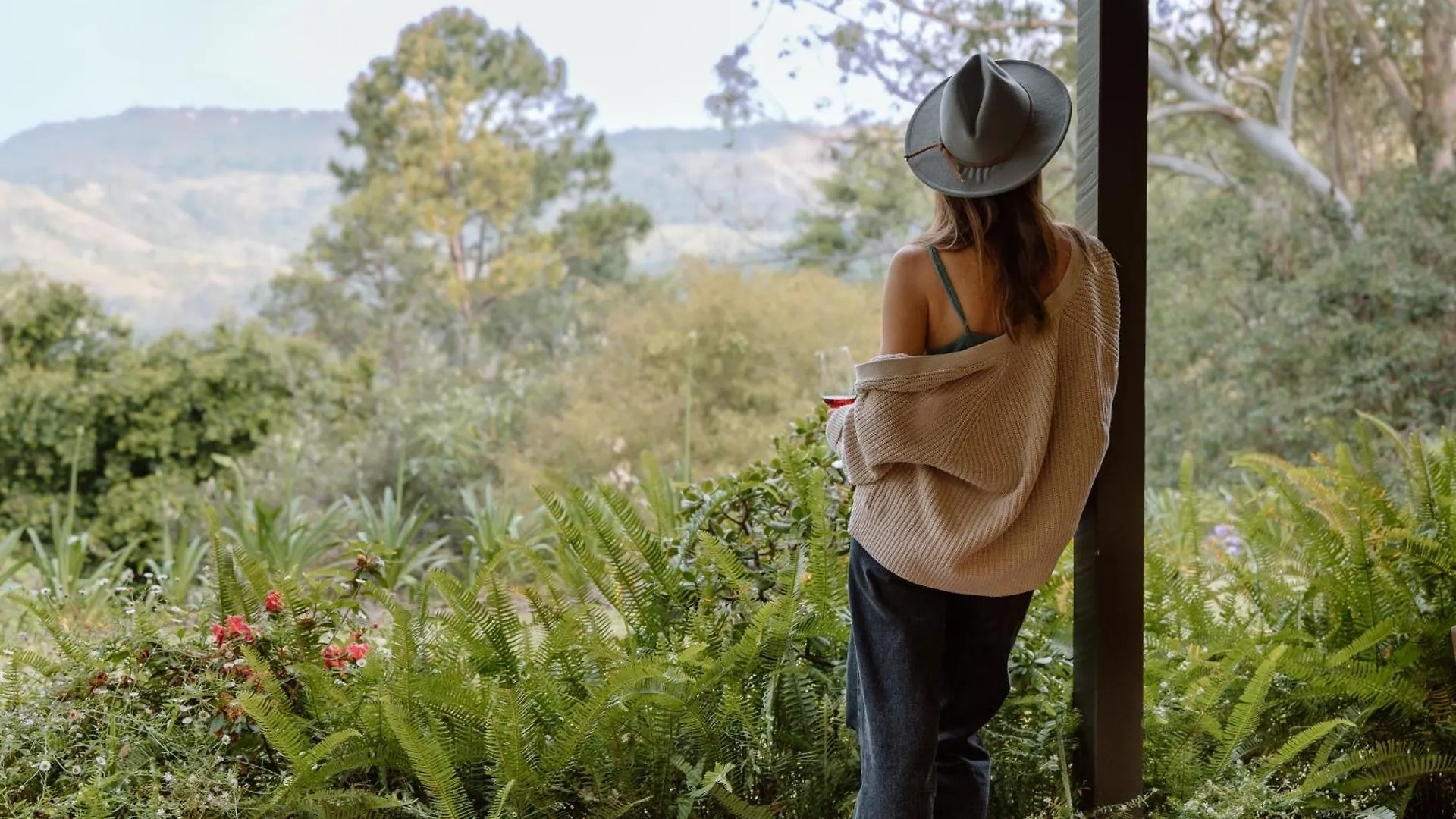 Nyaraló Executive Paradise High On Hill With Incredible Views, Firepit & Games Perfect For Groups Of Family And Friends Balmoral Ridge Ausztrália
